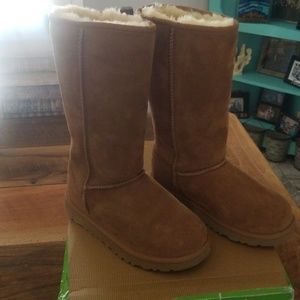 Girls Uggs